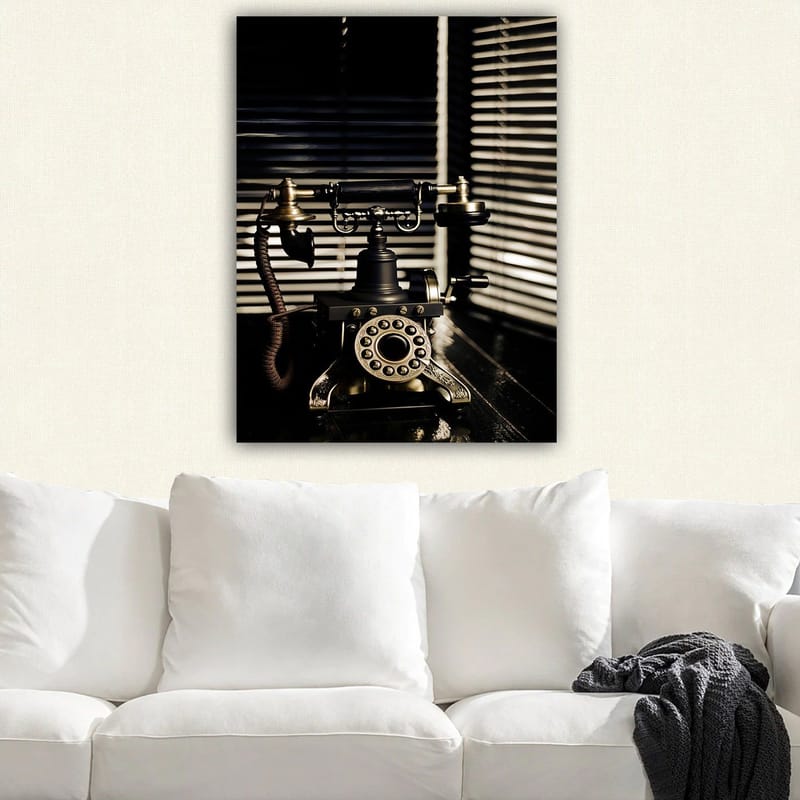 Canvastavla 70x100 cm - Vintage telefon med detaljer i metall och en elegant design - Svart / Guld / Brunt - Inredning - Tavlor & konst - Canvastavlor