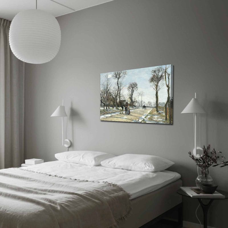 Canvastavla 70x100 cm - Vinterlandskap med människor som promenerar längs en snöig väg omgiven av träd - Grå / Vit / Brun - Inredning - Tavlor & konst - Canvastavlor