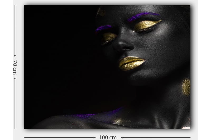 Canvastavla 70x100 cm - Porträtt av en kvinna med svart hud och guldiga läppar, accentuerat med lila detaljer - Svart / Guld / Lila - Inredning - Tavlor & konst - Canvastavlor
