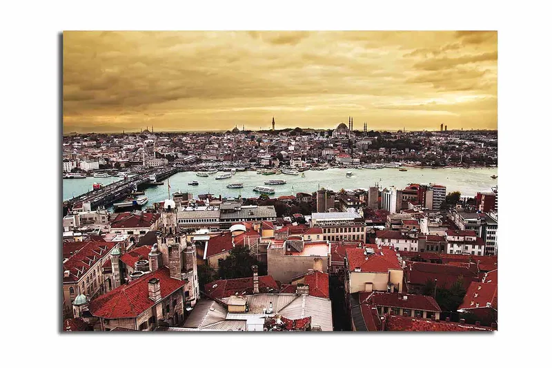 Canvastavla 70x100 cm - Panoramavy över Istanbul med tak av tegel och en glittrande vattenyta - Röd / Turkos / Guld - Inredning - Tavlor & konst - Canvastavlor