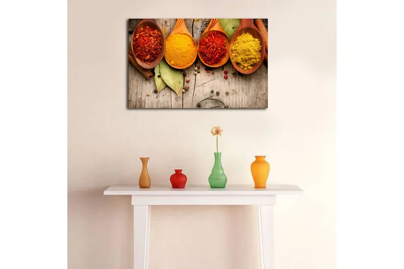 Canvastavla 70x45 cm - Färgglada kryddor i träskedar - Röd / Gul / Orange - Inredning - Tavlor & konst - Canvastavlor