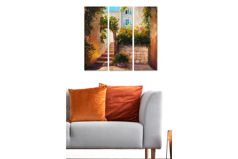 Canvastavla i trä 3-delar 50x70 cm - Charmig gränd med blommor och trappor, Grön / Orange / Beige