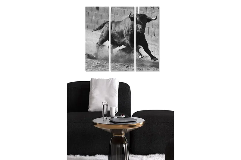 Canvastavla i trä 3-delar 50x70 cm - Dynamisk tjur i rörelse, Svart / Vitt / Grått