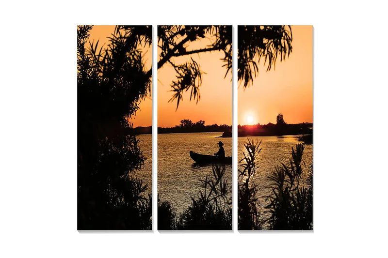 Canvastavla i trä 3-delar 50x70 cm - Silhuett av en man i båt vid solnedgången, Orange / Svart