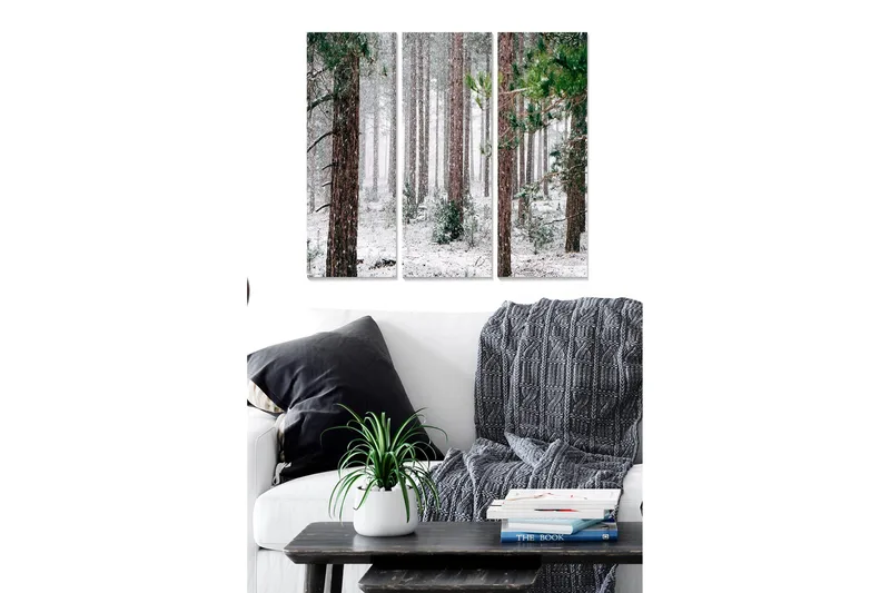 Canvastavla i trä 3-delar 50x70 cm - Snöklädd skog med höga träd, Grön / Brun / Vit