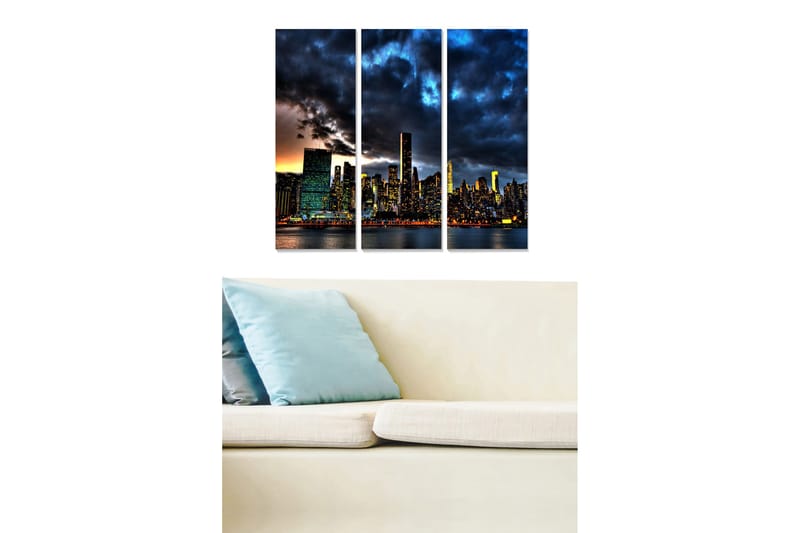 Canvastavla i trä 3-delar 50x70 cm - Stadssilhuett vid skymning med dramatiska moln, Mörkblå / Grön / Orange
