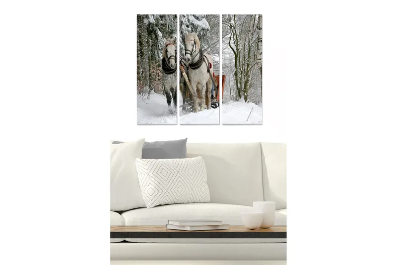 Canvastavla i trä 3-delar 50x70 cm - Två hästar i snölandskap med en släde, Vit / Grå / Brun