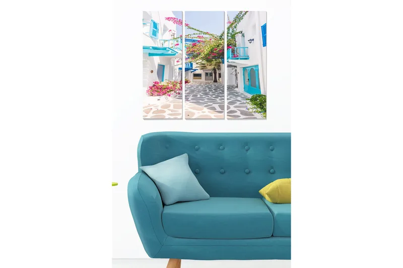 Canvastavla i trä 3-delar 50x70 cm - Vacker gränd med vita hus och bougainvillea i blomning, Vit / Blå / Rosa