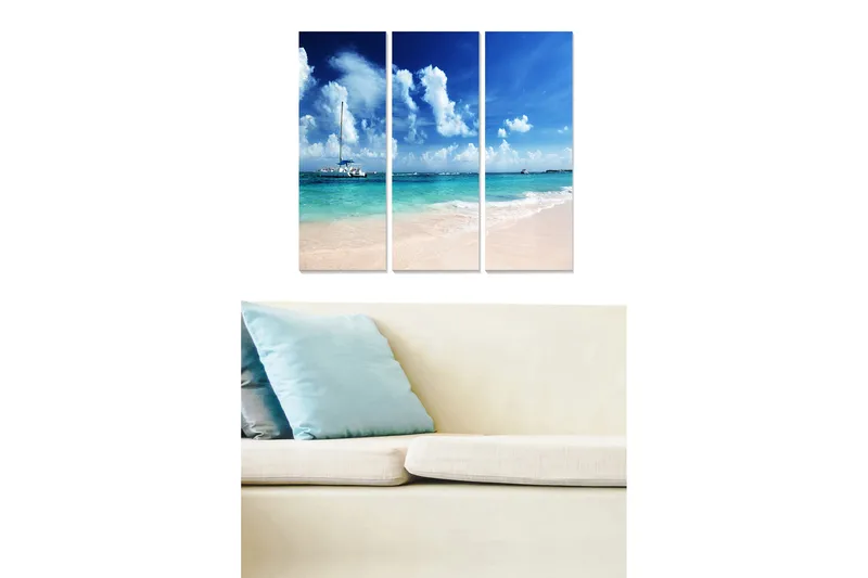 Canvastavla i trä 3-delar 50x70 cm - Vacker strandscen med segelbåt och klarblå himmel, Blå / Turkos / Beige