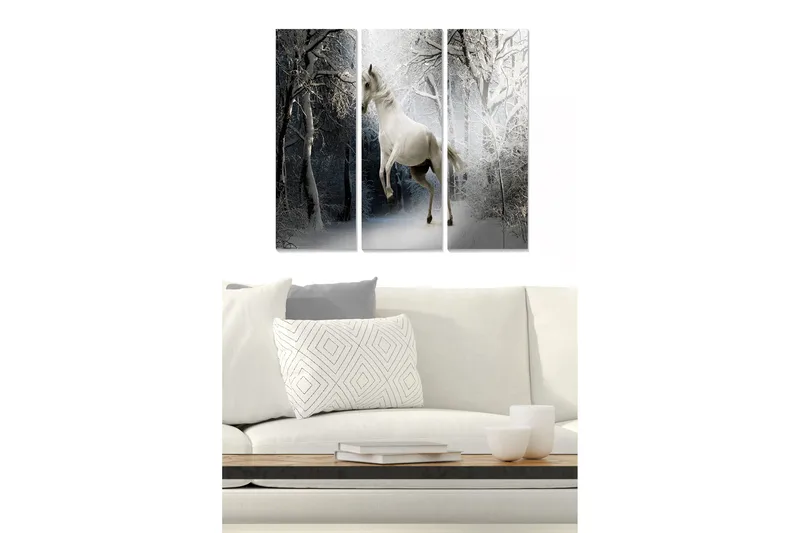 Canvastavla i trä 3-delar 50x70 cm - Vit enhörning i en snöig skogsmiljö - Vit / Svart / Grå - Inredning - Tavlor & konst - Canvastavlor