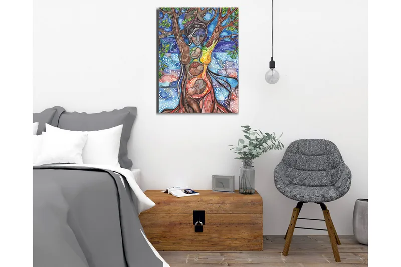 Canvastavla - Kvinnlig gestalt som förenar människa och natur genom trädets rötter och grenar - Grön / Blå / Brun - Inredning - Tavlor & konst - Canvastavlor