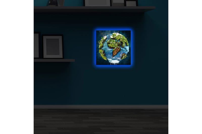 Canvastavla med LED-belysning 28x28 cm - Jorden med grönskande landskap och vattenytor - Grön / Blå / Brun - Inredning - Tavlor & konst - Canvastavlor