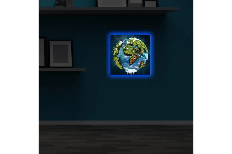 Canvastavla med LED-belysning 28x28 cm - Jorden med grönskande landskap och vattenytor - Grön / Blå / Brun - Inredning - Tavlor & konst - Canvastavlor