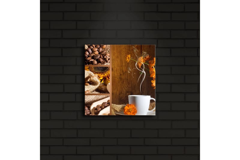 Canvastavla med LED-belysning 28x28 cm - Kopp med ångande kaffe och orange blommor i en varm miljö - Brunt / Orange / Vitt - Inredning - Tavlor & konst - Canvastavlor