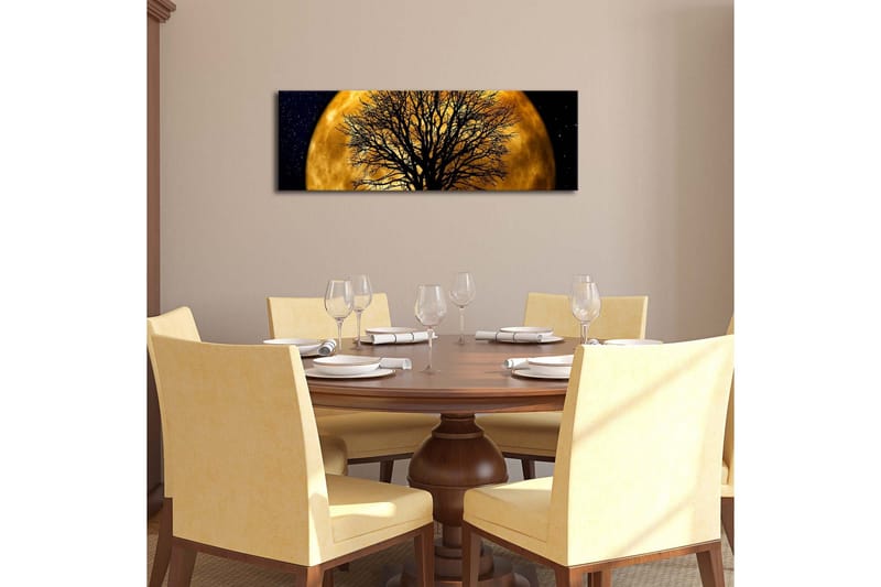 Canvastavla med LED-belysning 30x90 cm - Stämningsfullt motiv av en måne bakom ett silhuett av ett träd - Guld / Svart - Inredning - Tavlor & konst - Canvastavlor