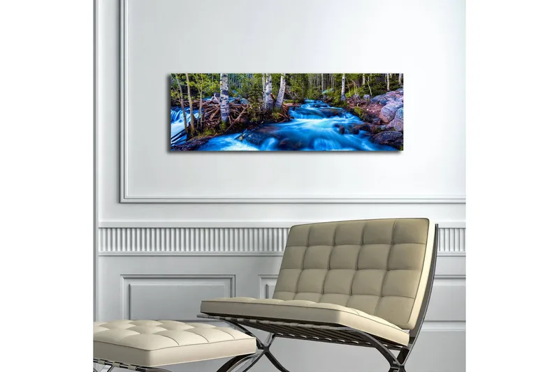 Canvastavla med LED-belysning 30x90 cm - Strömmande vatten i en naturskön miljö med omgivande träd - Blå / Grön / Brun - Inredning - Tavlor & konst - Canvastavlor
