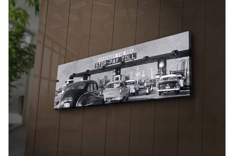 Canvastavla med LED-belysning 30x90 cm - Vintage trafikscen vid en betalstation - Svart / Vitt / Grått - Inredning - Tavlor & konst - Canvastavlor