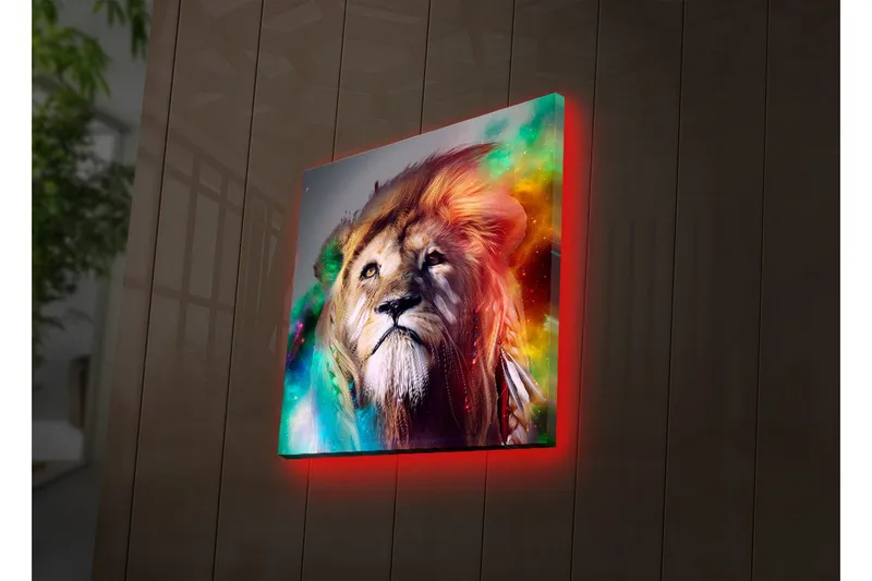 Canvastavla med LED-belysning 40x40 cm - Storslagen lejonhuvud med färgglada detaljer - Guld / Grön / Röd - Inredning - Tavlor & konst - Canvastavlor