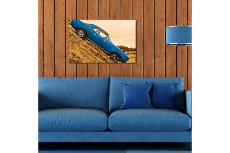 Canvastavla med LED-belysning 45x70 cm - Blå klassisk bil på en lutande väg - Blå / Gulbrun - Inredning - Tavlor & konst - Canvastavlor