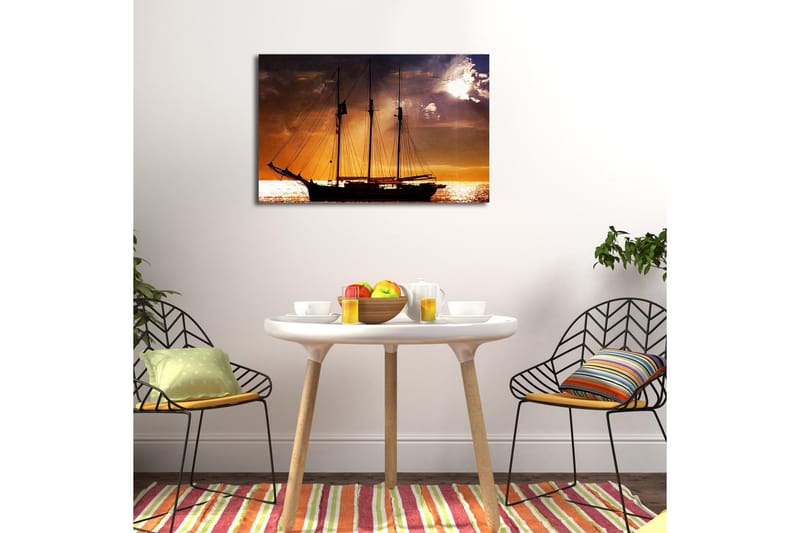 Canvastavla med LED-belysning 45x70 cm - Segelbåt mot en solnedgång över havet - Orange / Svart / Guld - Inredning - Tavlor & konst - Canvastavlor