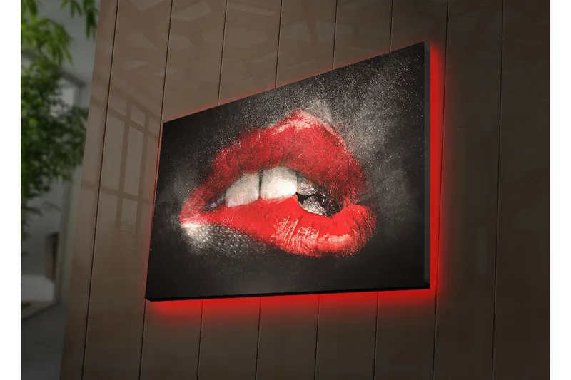 Canvastavla med LED-belysning 45x70 cm - Sensuella läppar i röd färg med en dramatisk kontrast mot en mörk bakgrund, Röd / Svart