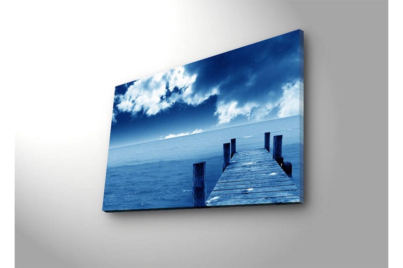 Canvastavla med LED-belysning 45x70 cm - Stilleben av en brygga som sträcker sig ut över ett blått hav under en dramatisk himmel - Blå / Grå / Vit - Inredning - Tavlor & konst - Canvastavlor