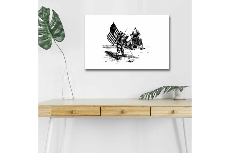 Canvastavla med LED-belysning - Astronaut som planterar en flagga på månens yta - Svart / Vitt - Inredning - Tavlor & konst - Canvastavlor