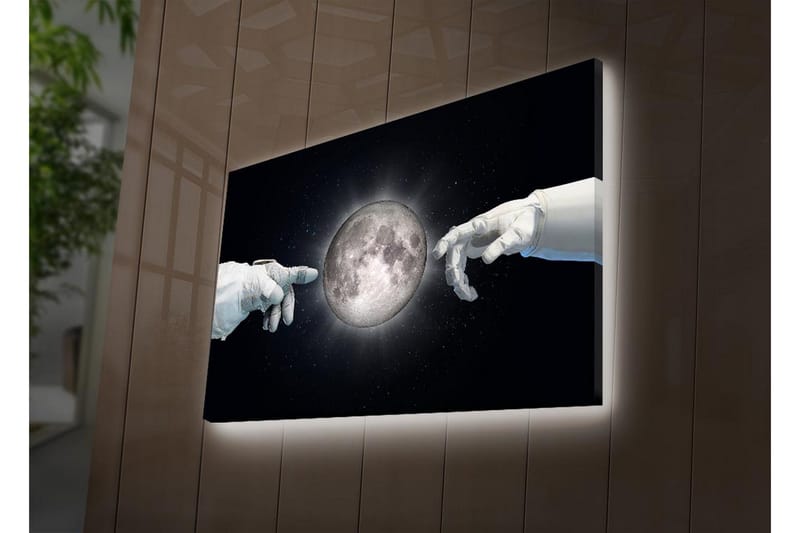 Canvastavla med LED-belysning - Astronauthänder som sträcker sig mot månen - Vit / Svart / Grå - Inredning - Tavlor & konst - Canvastavlor