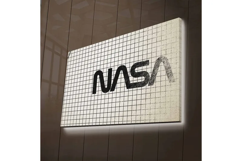 Canvastavla med LED-belysning - Grafisk representation av NASA-logotypen på rutigt mönster, Svart / Vitt / Grått