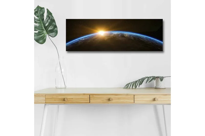 Canvastavla med LED-belysning - Jorden sedd från rymden med en soluppgång i horisonten - Blå / Orange / Svart - Inredning - Tavlor & konst - Canvastavlor