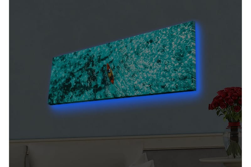 Canvastavla med LED-belysning - Kajak som paddlar över turkost vatten - Turkos / Mörkblå / Röd - Inredning - Tavlor & konst - Canvastavlor