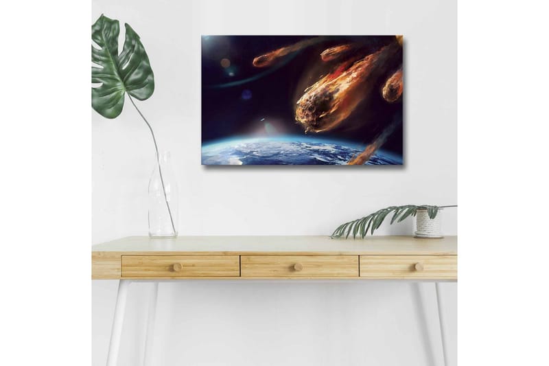 Canvastavla med LED-belysning - Kometnedslag över jorden i en dramatisk rymdscen - Mörkblå / Orange / Grå - Inredning - Tavlor & konst - Canvastavlor