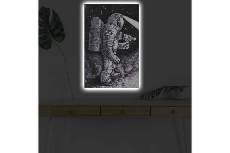 Canvastavla med LED-belysning - Rymdutforskare i en stjärnspäckad miljö - Svart / Grå / Vit - Inredning - Tavlor & konst - Canvastavlor
