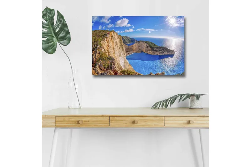 Canvastavla med LED-belysning - Storslagen kustlandskap med klippor och turkost hav, Turkos / Beige / Grön
