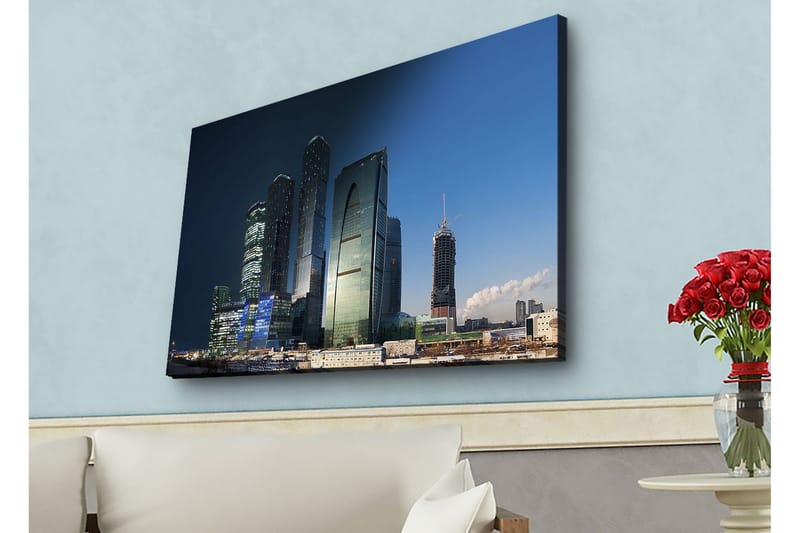 Canvastavla med LED-belysning - Storslagen stadsbild med moderna skyskrapor i kvällsljus - Mörkblå / Grön / Svart - Inredning - Tavlor & konst - Canvastavlor