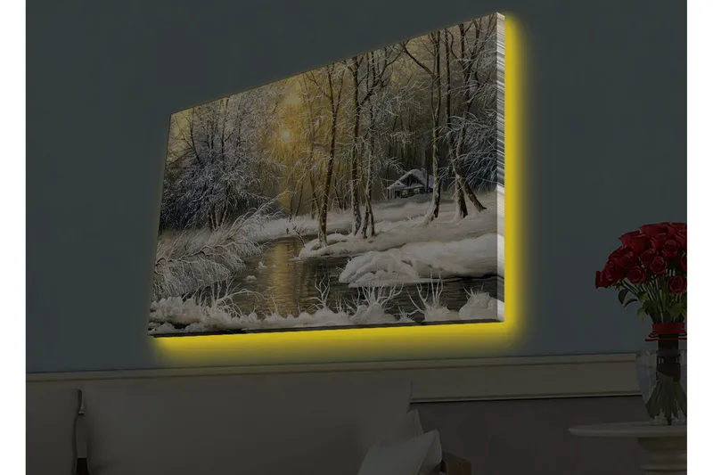 Canvastavla med LED-belysning - Vinterlandskap med snöklädda träd och en stilla å - Vit / Ljusblå / Grön - Inredning - Tavlor & konst - Canvastavlor