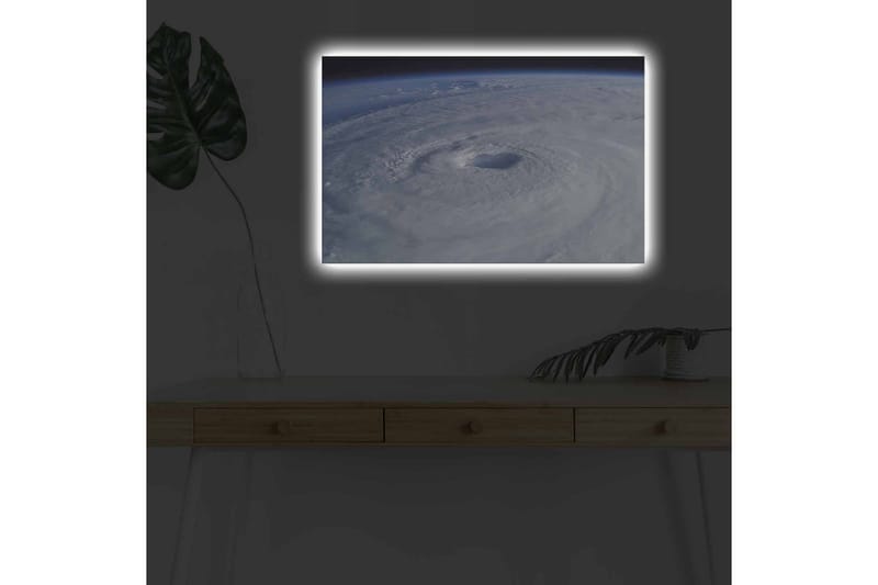 Canvastavla med LED-belysning - Virvlande moln i en tropisk cyklon - Vit / Blå / Grå - Inredning - Tavlor & konst - Canvastavlor