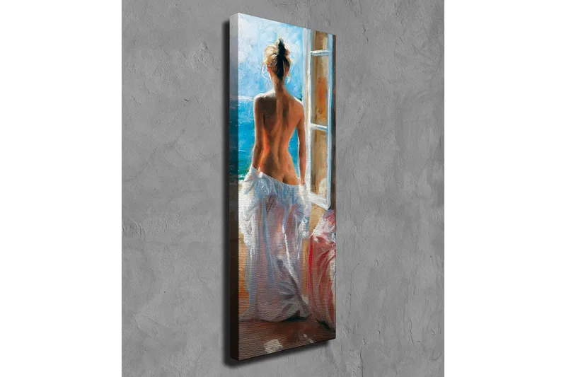 Canvastavla - Naken kvinna som står vid ett fönster med utsikt över havet - Blå / Vit / Beige - Inredning - Tavlor & konst - Canvastavlor