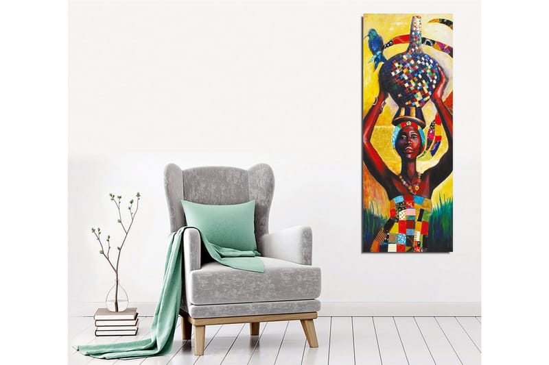 Canvastavla - Stolt kvinna som bär en färgglad kruka på huvudet med en fågel på axeln - Gul / Röd / Blå - Inredning - Tavlor & konst - Canvastavlor