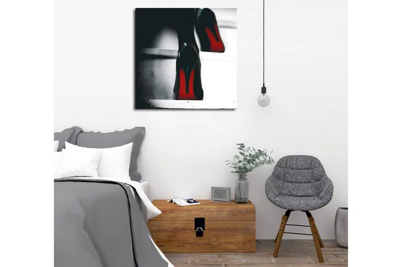 Canvastavla - Svarta högklackade skor med röda detaljer - Svart / Röd - Inredning - Tavlor & konst - Canvastavlor