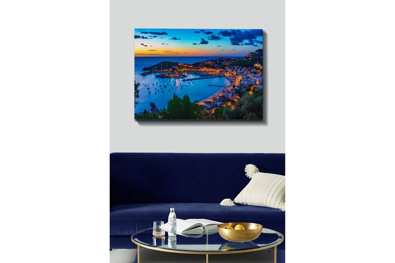 Canvastavla - Vacker kuststad vid skymning med båtar i hamnen - Blå / Orange / Grön - Inredning - Tavlor & konst - Canvastavlor