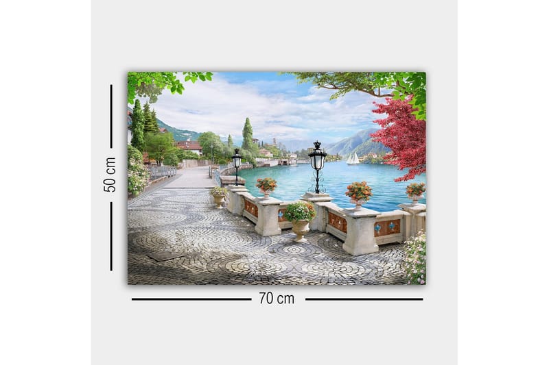 Canvastavla - Vacker sjöutsikt med en promenadgata och blommor i krukor - Grön / Blå / Rosa - Inredning - Tavlor & konst - Canvastavlor