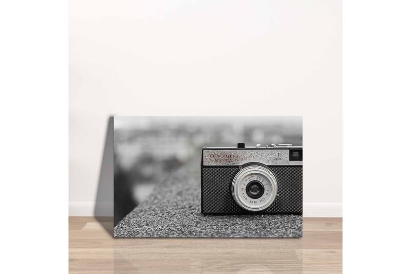 Canvastavla - Vintage kamera på en grå yta - Svart / Grå / Silver - Inredning - Tavlor & konst - Canvastavlor