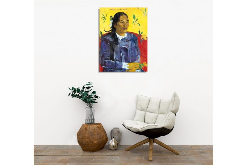 Canvastavla - Porträtt av en kvinna med blommor i handen - Mörkblå / Gul / Röd - Inredning - Tavlor & konst - Canvastavlor