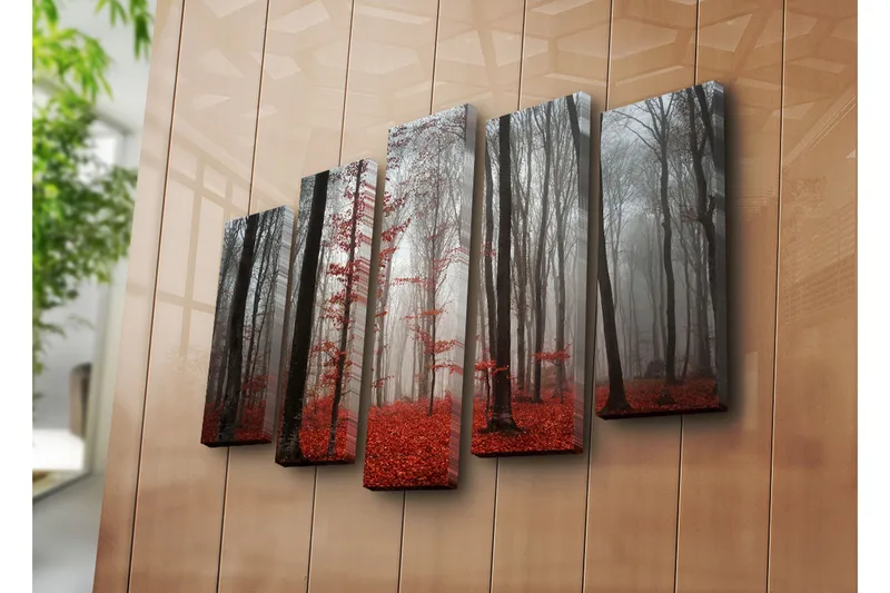 Stor Canvastavla i 5 delar 105x70 cm - Dimhöljd skog med röda lövträd - Röd / Grå / Svart - Inredning - Tavlor & konst - Canvastavlor