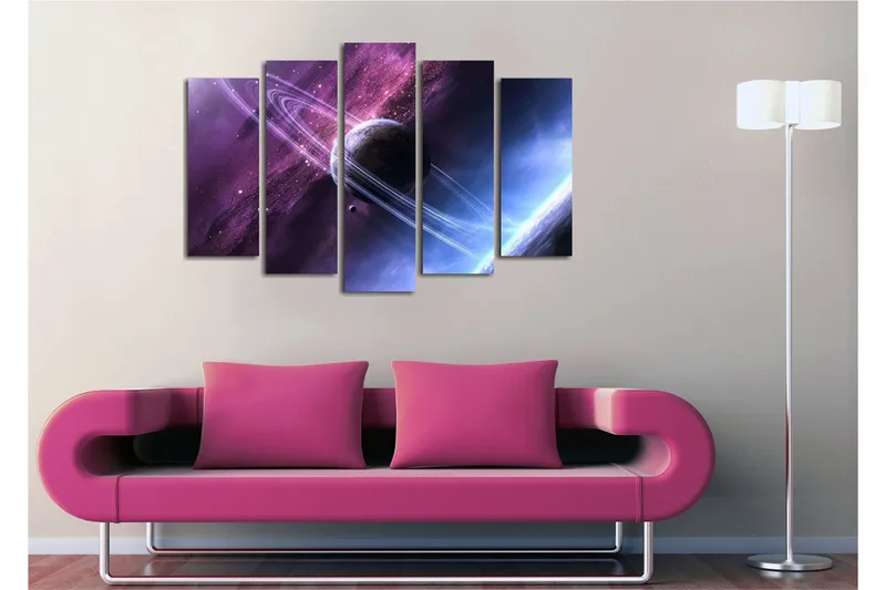 Stor Canvastavla i 5 delar 105x70 cm - Rymdlandskap med en planet och ringar i en stjärnspäckad himmel - Lila / Blå / Svart - Inredning - Tavlor & konst - Canvastavlor