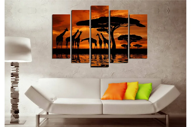 Stor Canvastavla i 5 delar 105x70 cm - Silhuetter av giraffer vid en solnedgång över savannen - Orange / Svart - Inredning - Tavlor & konst - Canvastavlor