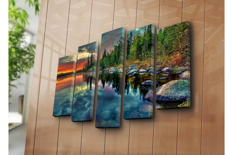 Stor Canvastavla i 5 delar 105x70 cm - Storslagen sjölandskap med spegelblanka vattenytor och omgivande skog - Grön / Orange / Blå - Inredning - Tavlor & konst - Canvastavlor