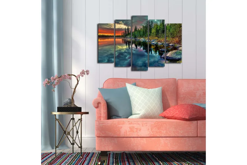 Stor Canvastavla i 5 delar 105x70 cm - Storslagen sjölandskap med spegelblanka vattenytor och omgivande skog - Grön / Orange / Blå - Inredning - Tavlor & konst - Canvastavlor