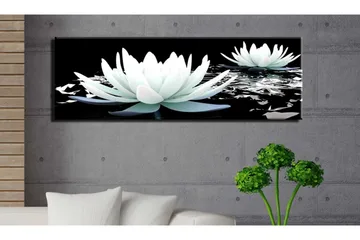 Tavla Alabaster Lilies 135x45 - Artgeist sp. z o. o. - Inredning - Tavlor & konst - Canvastavlor